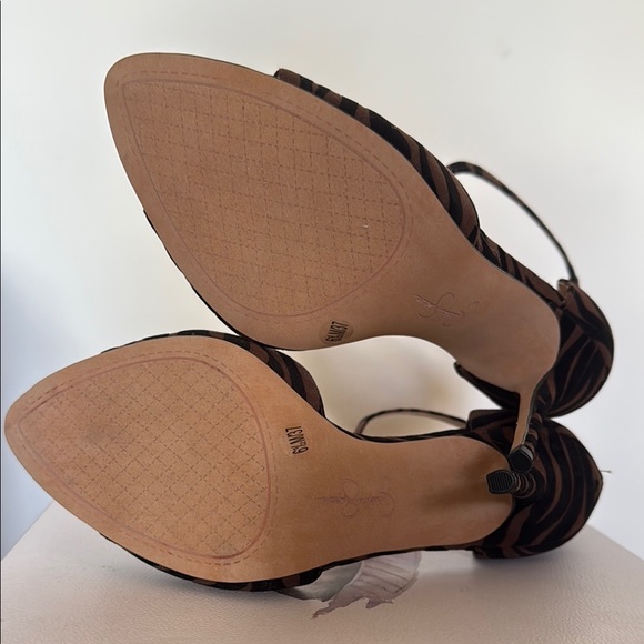 Jessica Simpson Black and Brown Women's Heels - Picture 4 of 6